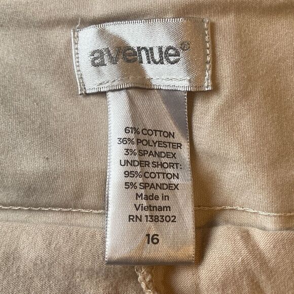 Avenue khaki skort, size 16, good used condition - Picture 6 of 7